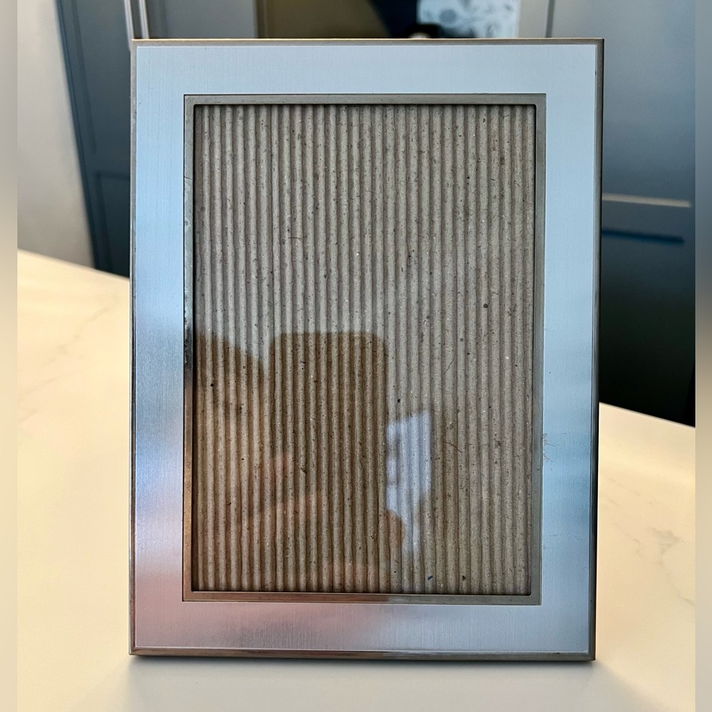 Chrome/mirror 5 x 7 picture frame